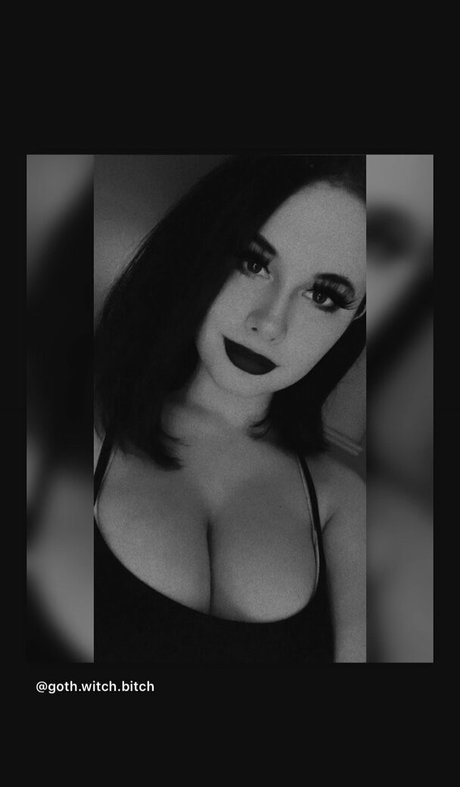 Foto desnuda filtrada de OnlyFans de Marianalabruja