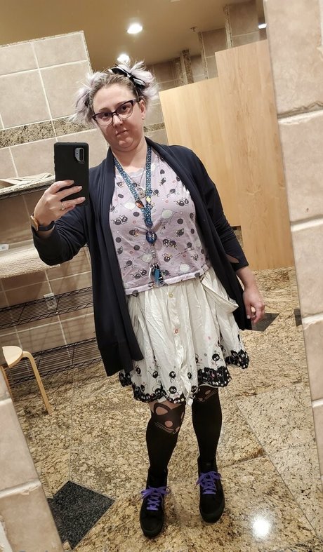Kittygoesb00m