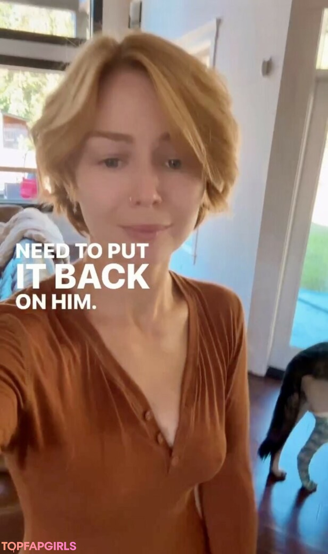 Foto desnuda filtrada de OnlyFans de Kallmekris #106 Foto desnuda filtrada de OnlyFans de Kallmekris #106