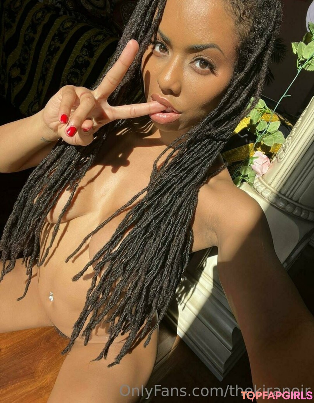 Foto desnuda filtrada de OnlyFans de Thekiranoir #140 Foto desnuda filtrada de OnlyFans de Thekiranoir #140