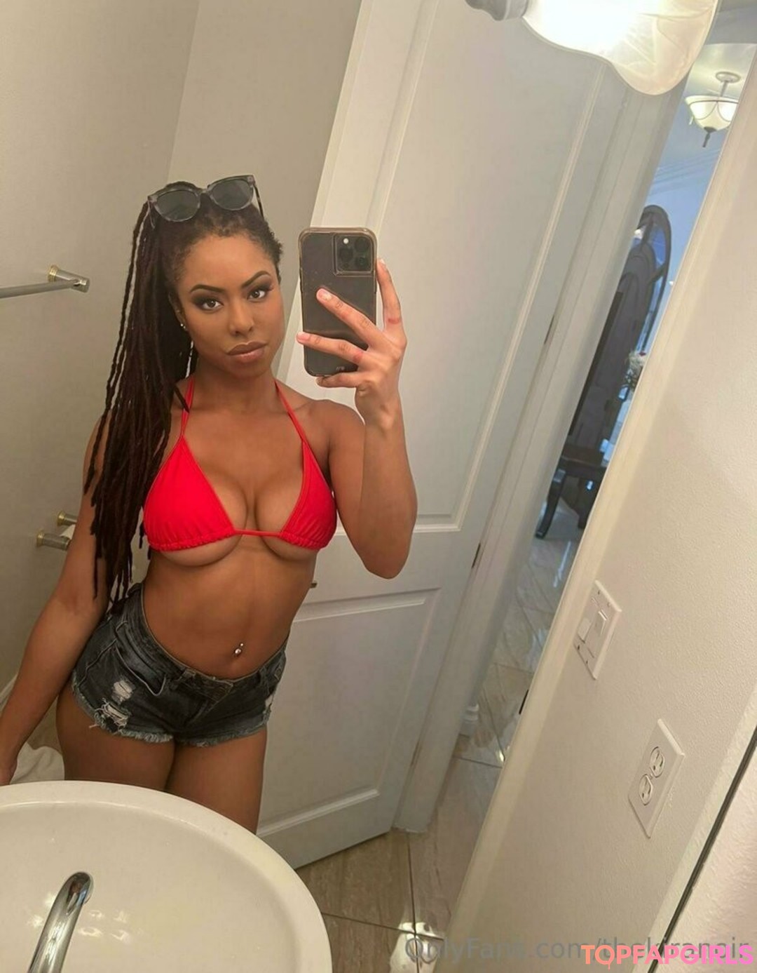 Foto desnuda filtrada de OnlyFans de Thekiranoir #143 Foto desnuda filtrada de OnlyFans de Thekiranoir #143