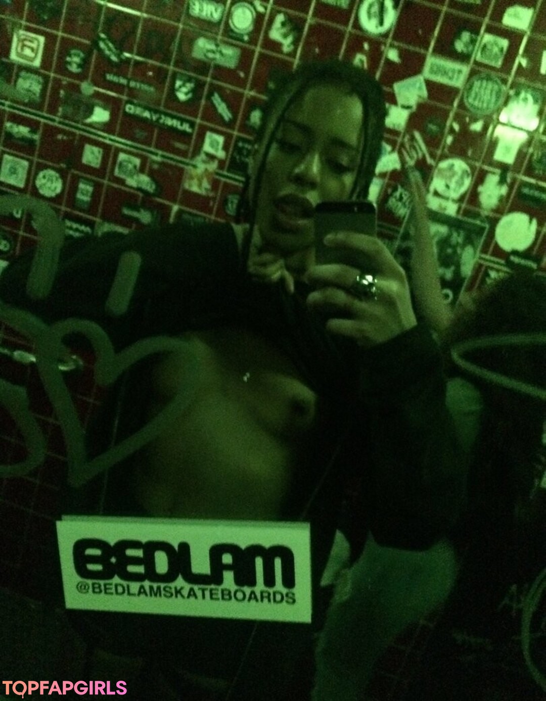 Foto desnuda filtrada de OnlyFans de Thekiranoir #16 Foto desnuda filtrada de OnlyFans de Thekiranoir #16