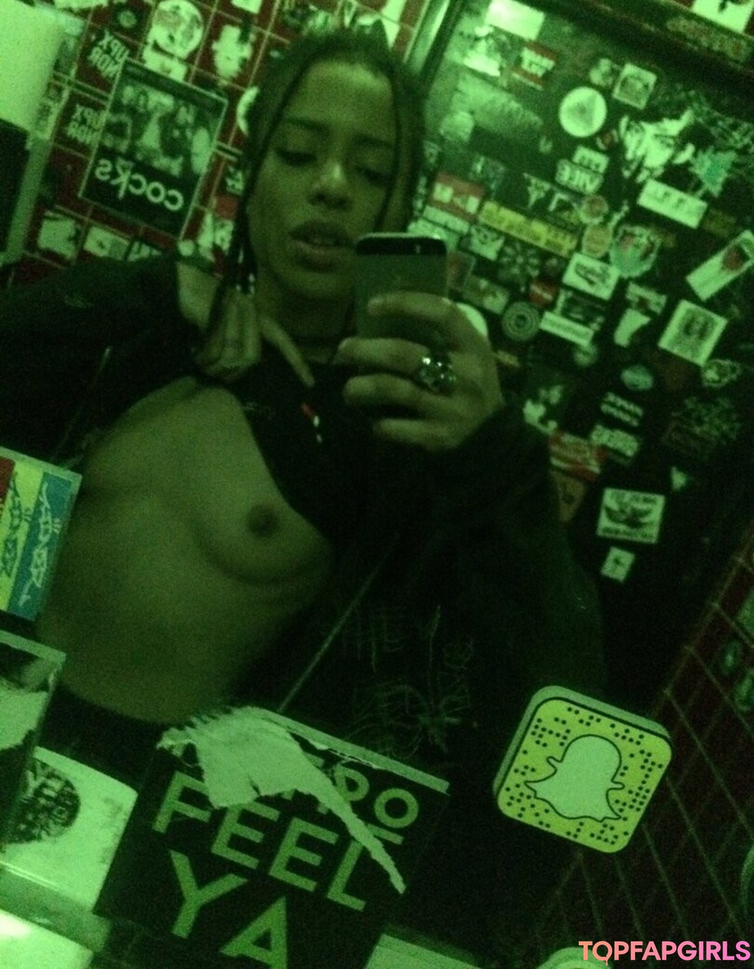 Foto desnuda filtrada de OnlyFans de Thekiranoir #20 Foto desnuda filtrada de OnlyFans de Thekiranoir #20