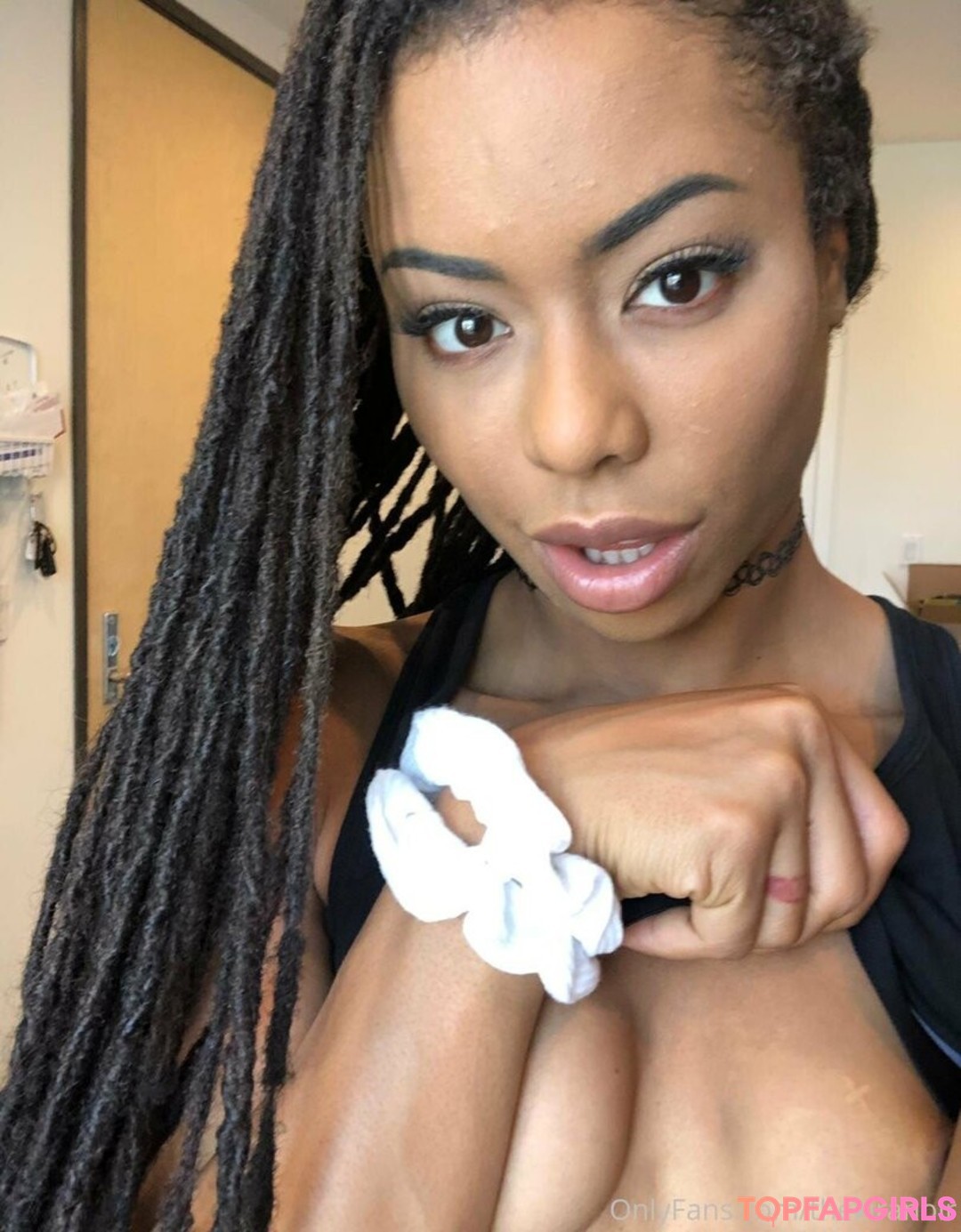 Foto desnuda filtrada de OnlyFans de Thekiranoir #54 Foto desnuda filtrada de OnlyFans de Thekiranoir #54