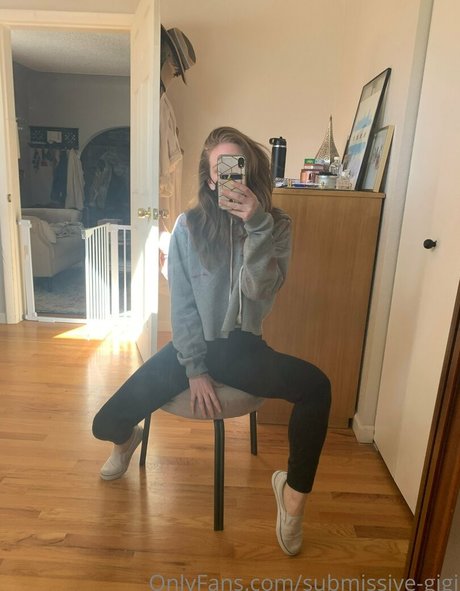 Submissivegigi