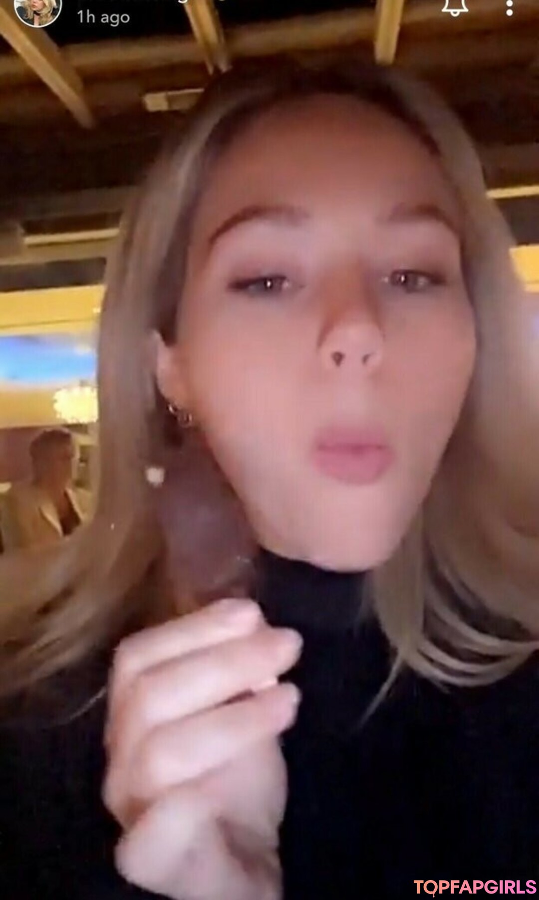 Foto desnuda filtrada de OnlyFans de Brec Bassinger #58 Foto desnuda filtrada de OnlyFans de Brec Bassinger #58