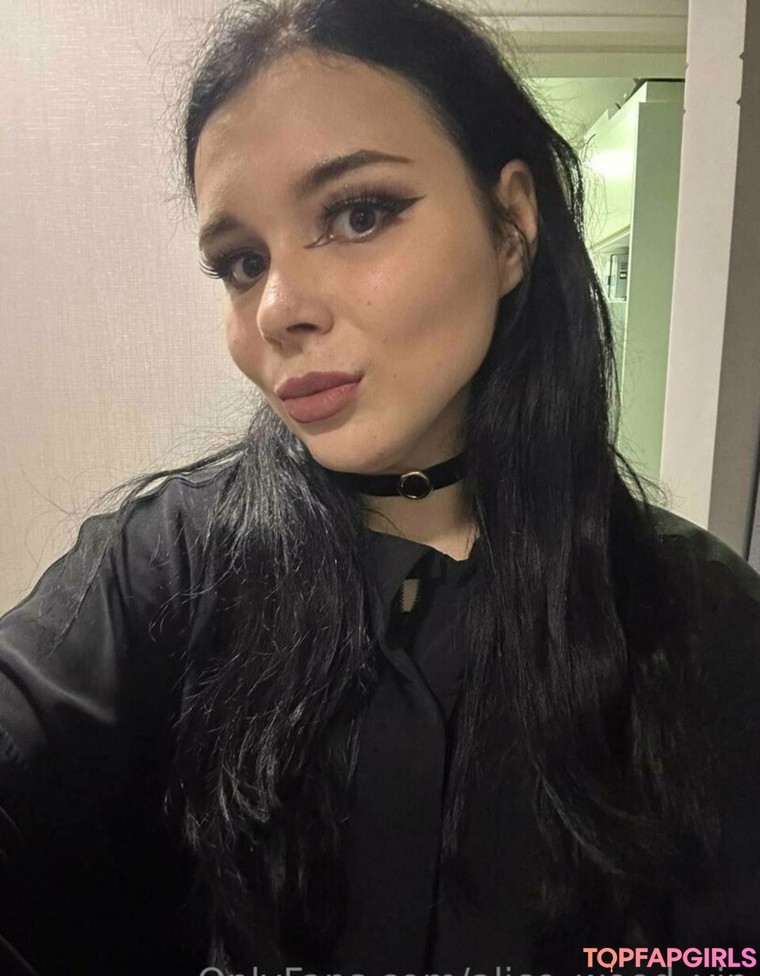 Foto desnuda filtrada de OnlyFans de Alicewoodvip #241 Foto desnuda filtrada de OnlyFans de Alicewoodvip #241