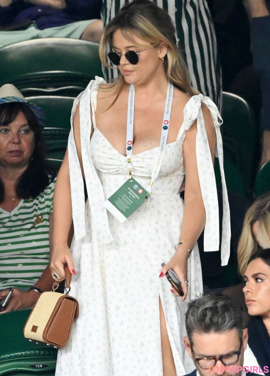 Foto desnuda filtrada de OnlyFans de Emily Atack #547 Foto desnuda filtrada de OnlyFans de Emily Atack #547