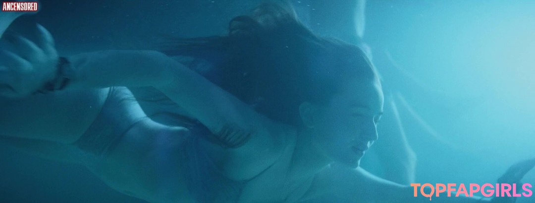 Foto desnuda filtrada de OnlyFans de Kaitlyn Dever #17 Foto desnuda filtrada de OnlyFans de Kaitlyn Dever #17