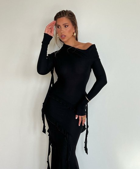 Kara Del Toro