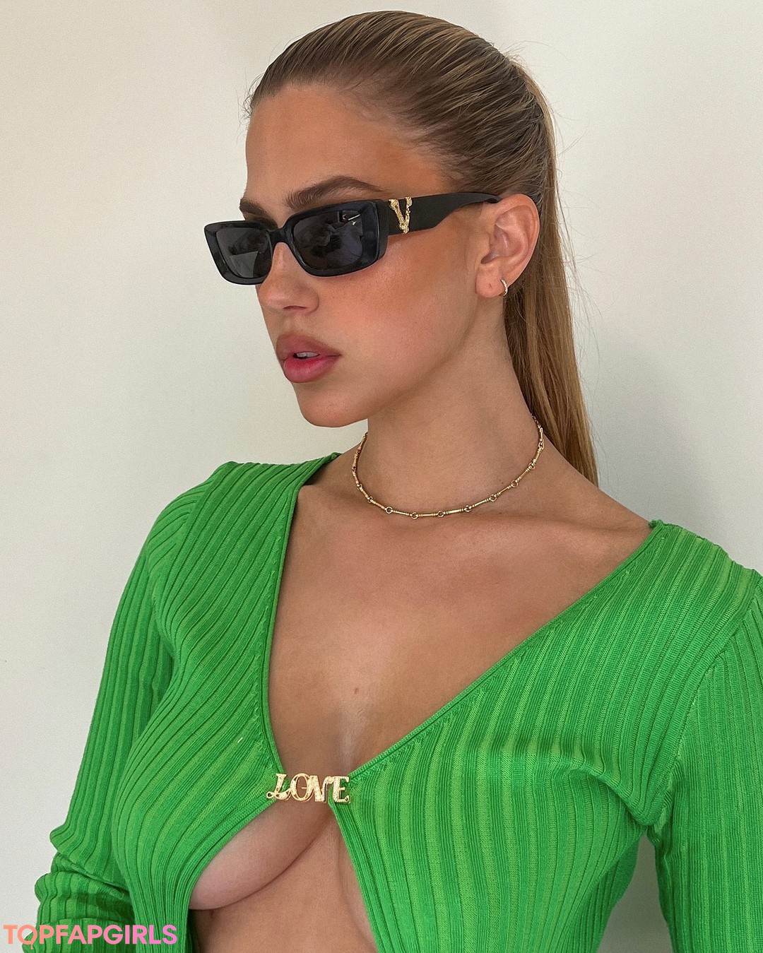 Foto desnuda filtrada de OnlyFans de Kara Del Toro #2118 Foto desnuda filtrada de OnlyFans de Kara Del Toro #2118