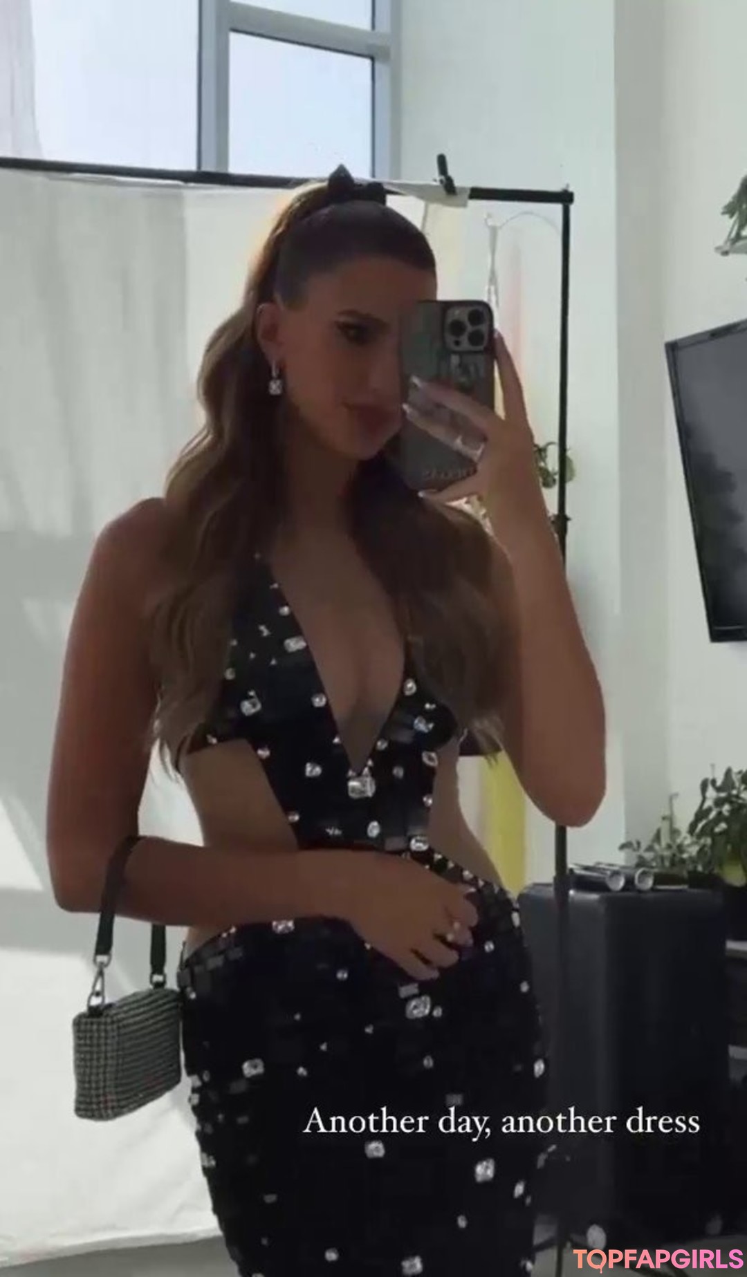 Foto desnuda filtrada de OnlyFans de Kara Del Toro #190 Foto desnuda filtrada de OnlyFans de Kara Del Toro #190