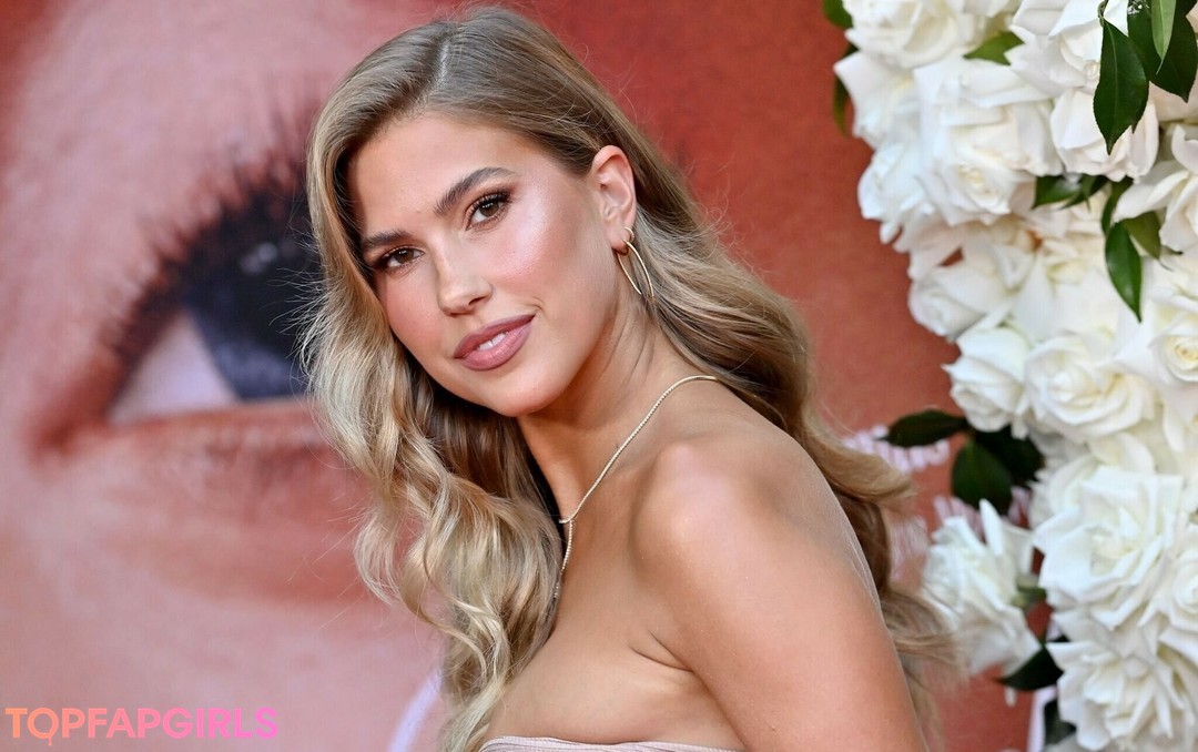 Foto desnuda filtrada de OnlyFans de Kara Del Toro #730 Foto desnuda filtrada de OnlyFans de Kara Del Toro #730