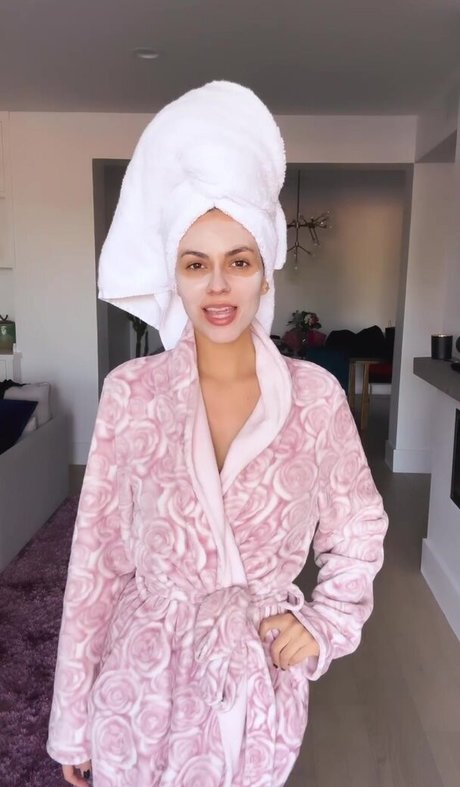 Foto desnuda filtrada de OnlyFans de Victoria Justice
