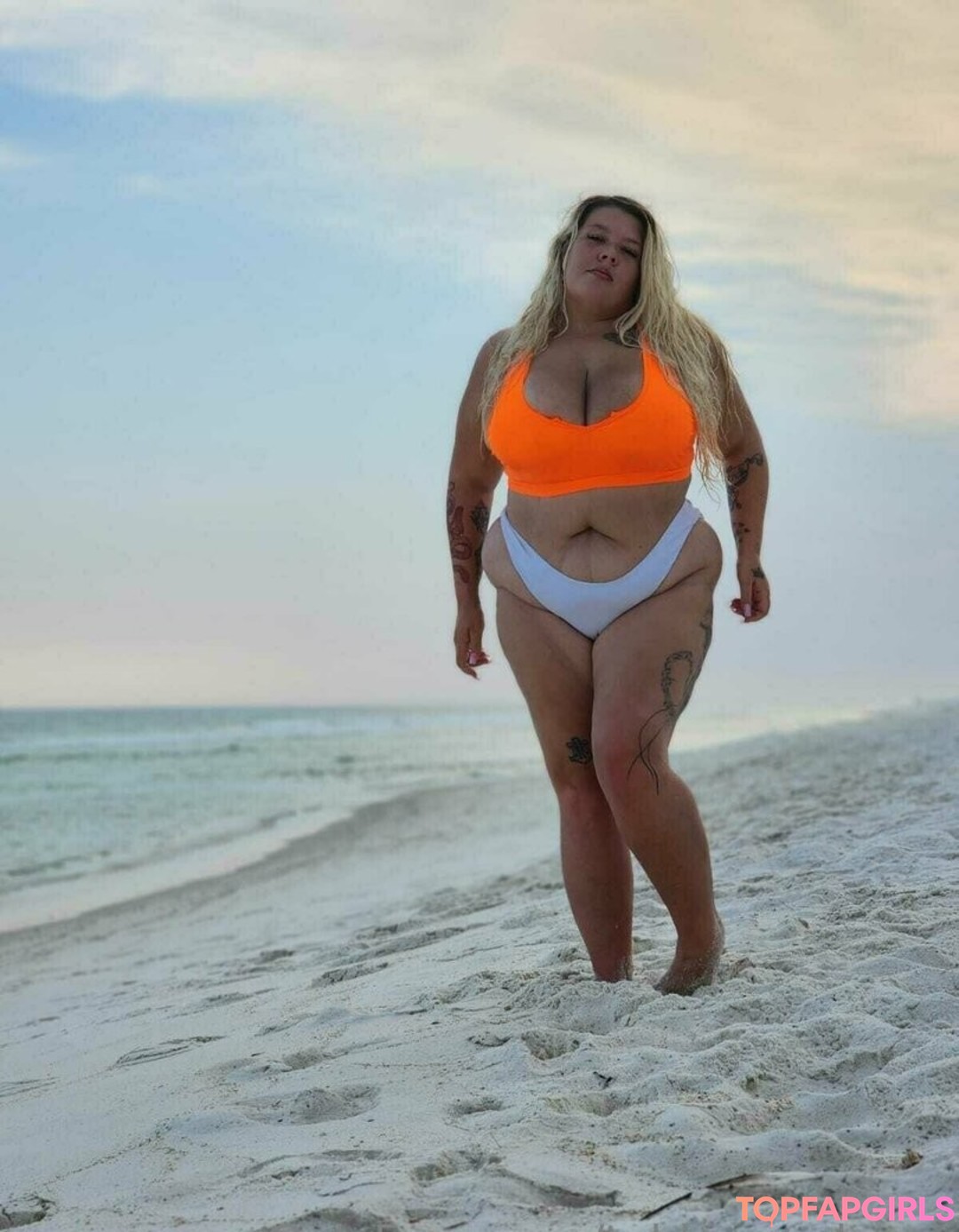 Foto desnuda filtrada de OnlyFans de Tabbyvondamn #184 Foto desnuda filtrada de OnlyFans de Tabbyvondamn #184