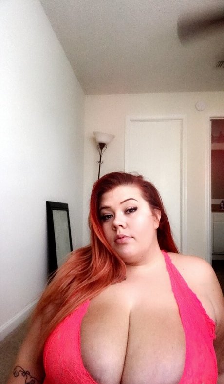 TabbyVonDAMN