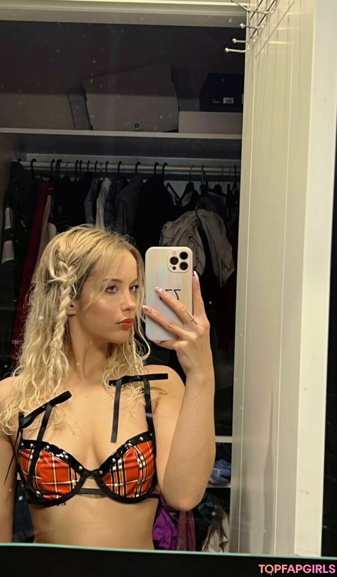 Foto desnuda filtrada de OnlyFans de Gizemsavagex #467 Foto desnuda filtrada de OnlyFans de Gizemsavagex #467