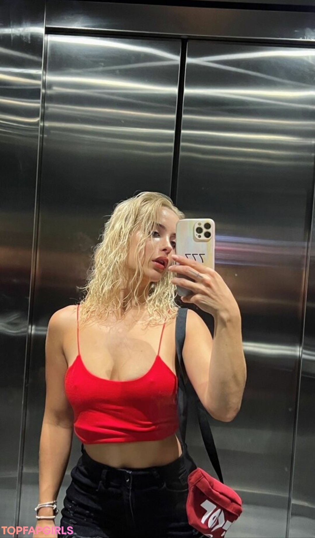 Foto desnuda filtrada de OnlyFans de Gizemsavagex #514 Foto desnuda filtrada de OnlyFans de Gizemsavagex #514