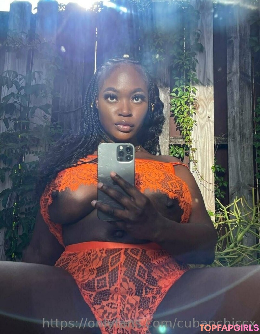 Foto desnuda filtrada de OnlyFans de Queenncubanxxx #38 Foto desnuda filtrada de OnlyFans de Queenncubanxxx #38