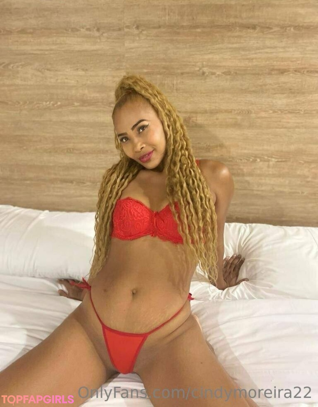 Foto desnuda filtrada de OnlyFans de Cindymoreira22 #356 Foto desnuda filtrada de OnlyFans de Cindymoreira22 #356
