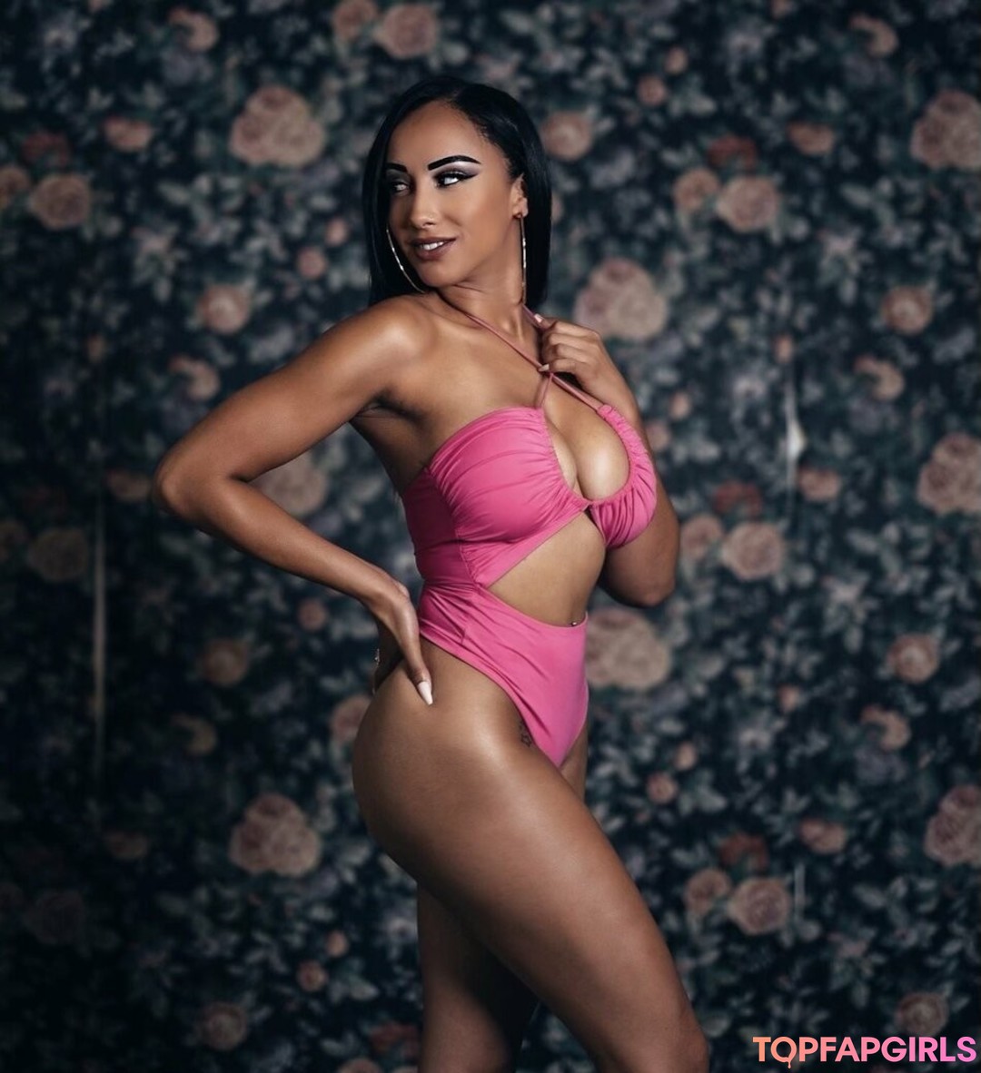 Foto desnuda filtrada de OnlyFans de Leila Grey #106 Foto desnuda filtrada de OnlyFans de Leila Grey #106