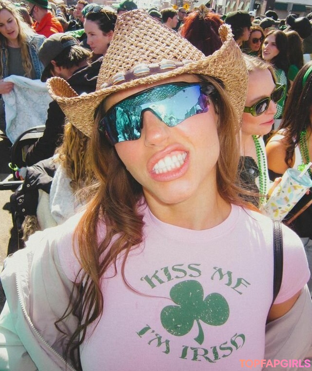 Foto desnuda filtrada de OnlyFans de Sylvia Snyders #210 Foto desnuda filtrada de OnlyFans de Sylvia Snyders #210