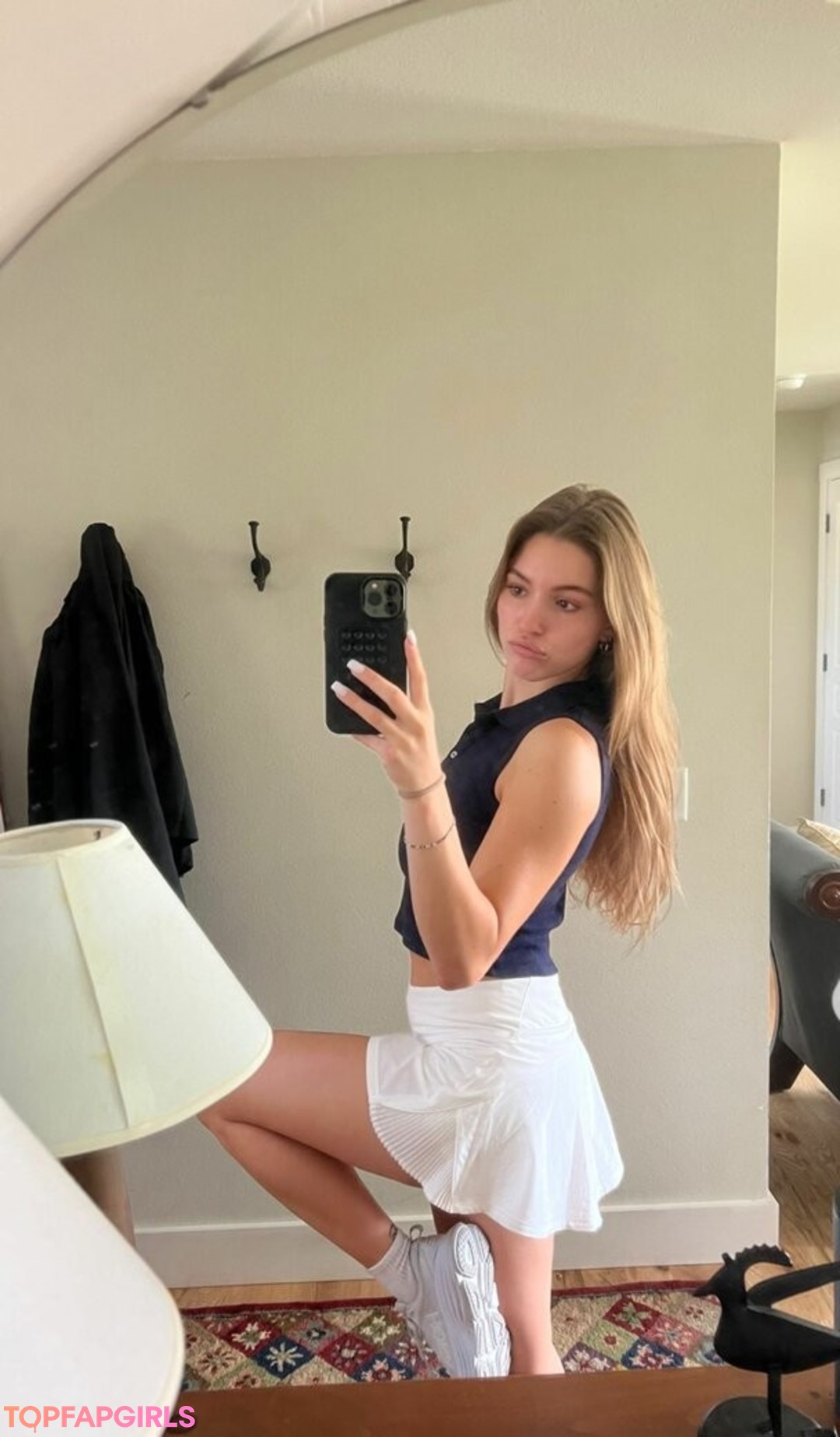 Foto desnuda filtrada de OnlyFans de Sylvia Snyders #281 Foto desnuda filtrada de OnlyFans de Sylvia Snyders #281