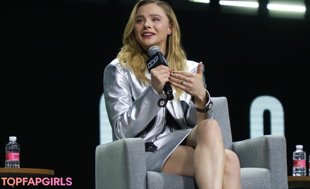 Foto desnuda filtrada de OnlyFans de Chloe Grace Moretz #363 Foto desnuda filtrada de OnlyFans de Chloe Grace Moretz #363