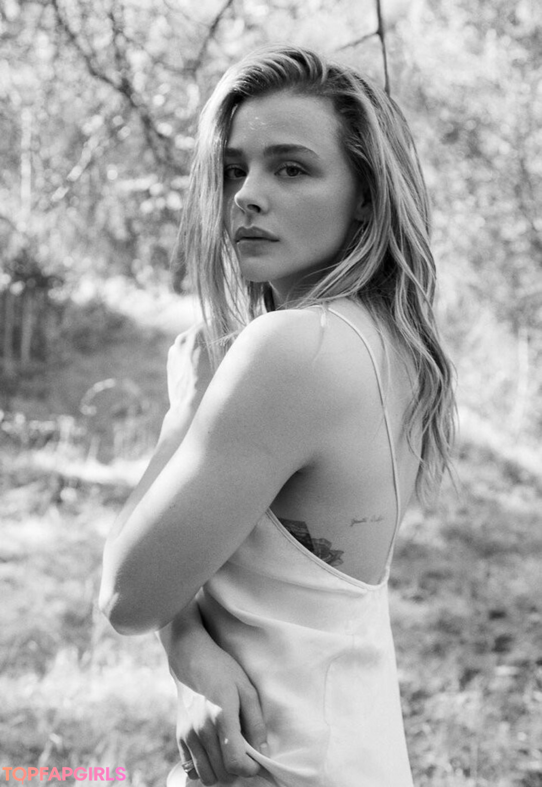 Foto desnuda filtrada de OnlyFans de Chloe Grace Moretz #370 Foto desnuda filtrada de OnlyFans de Chloe Grace Moretz #370