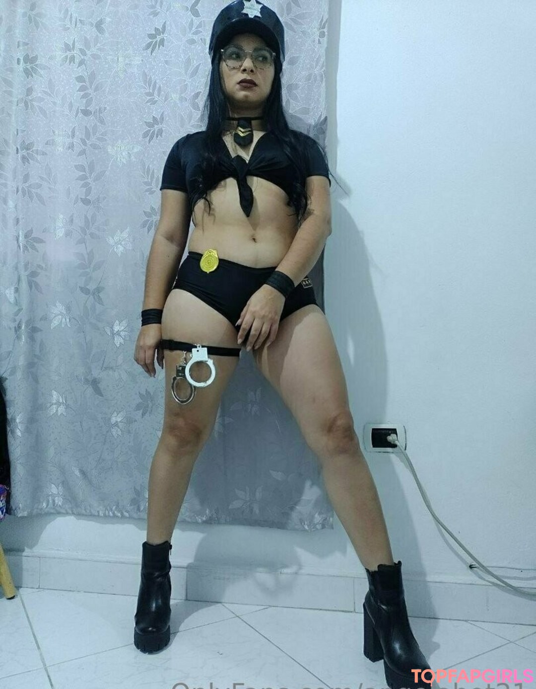 Foto desnuda filtrada de OnlyFans de Angelahot21 #310 Foto desnuda filtrada de OnlyFans de Angelahot21 #310