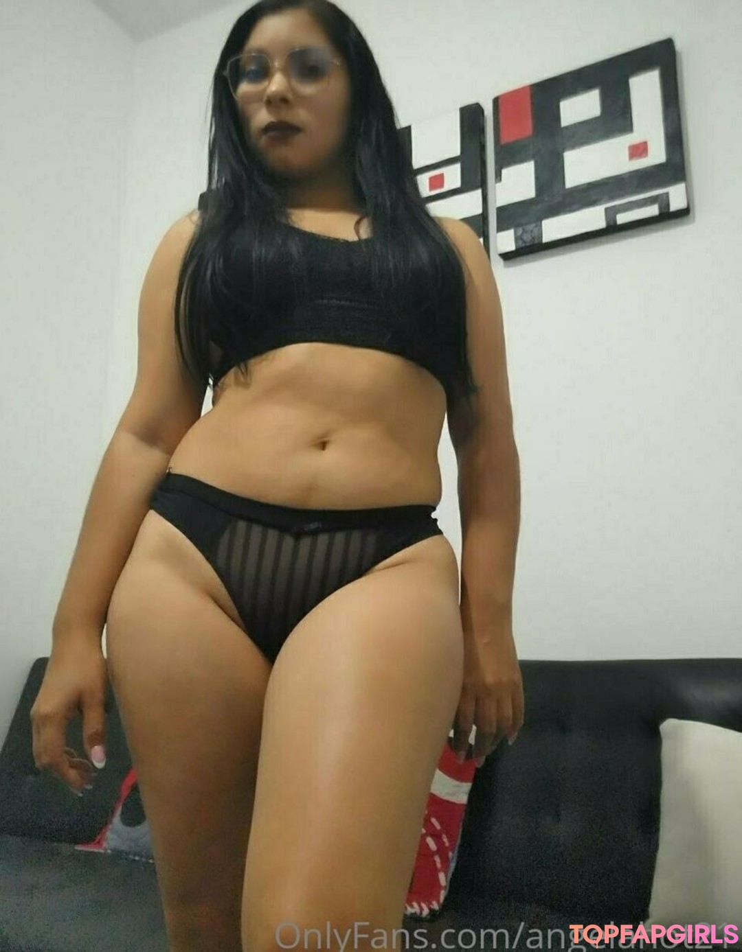 Foto desnuda filtrada de OnlyFans de Angelahot21 #369 Foto desnuda filtrada de OnlyFans de Angelahot21 #369