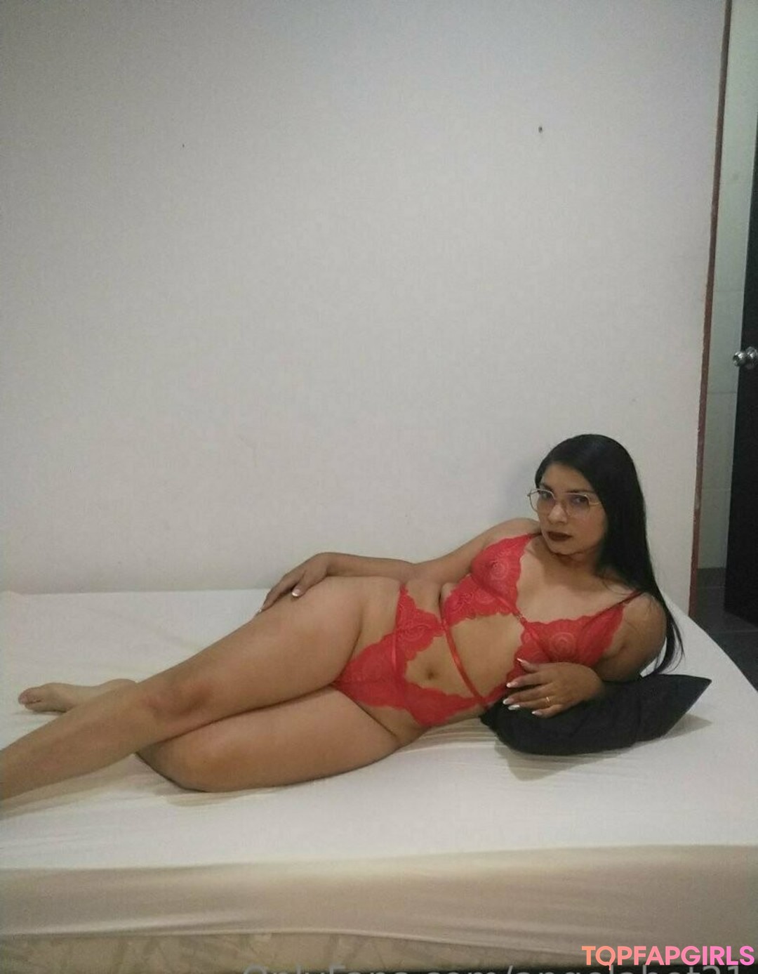 Foto desnuda filtrada de OnlyFans de Angelahot21 #505 Foto desnuda filtrada de OnlyFans de Angelahot21 #505