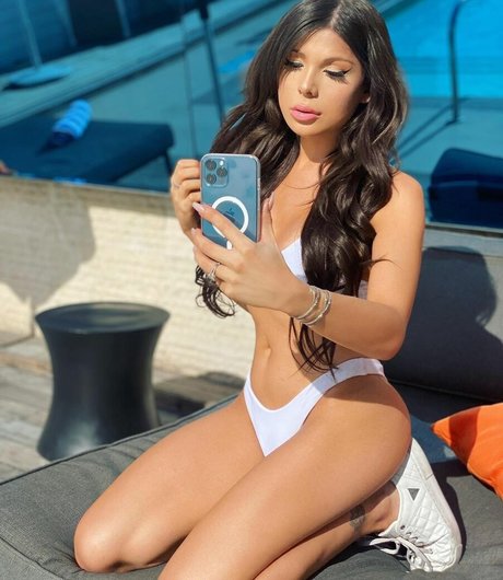 Blaire White