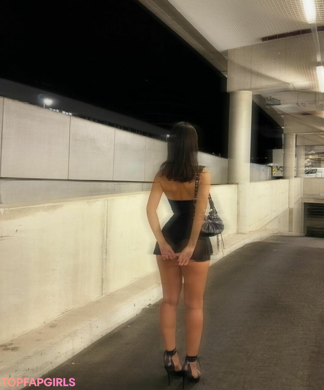 Foto desnuda filtrada de OnlyFans de Doina Barbaneagra #408 Foto desnuda filtrada de OnlyFans de Doina Barbaneagra #408