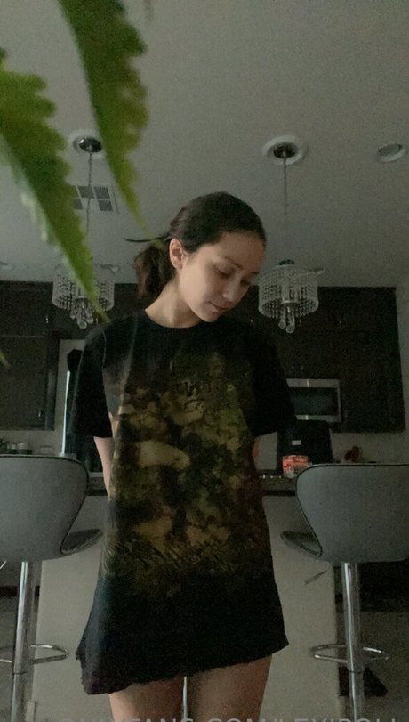 Lexi Poll Asmr