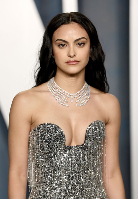 Foto desnuda filtrada de OnlyFans de Camila Mendes