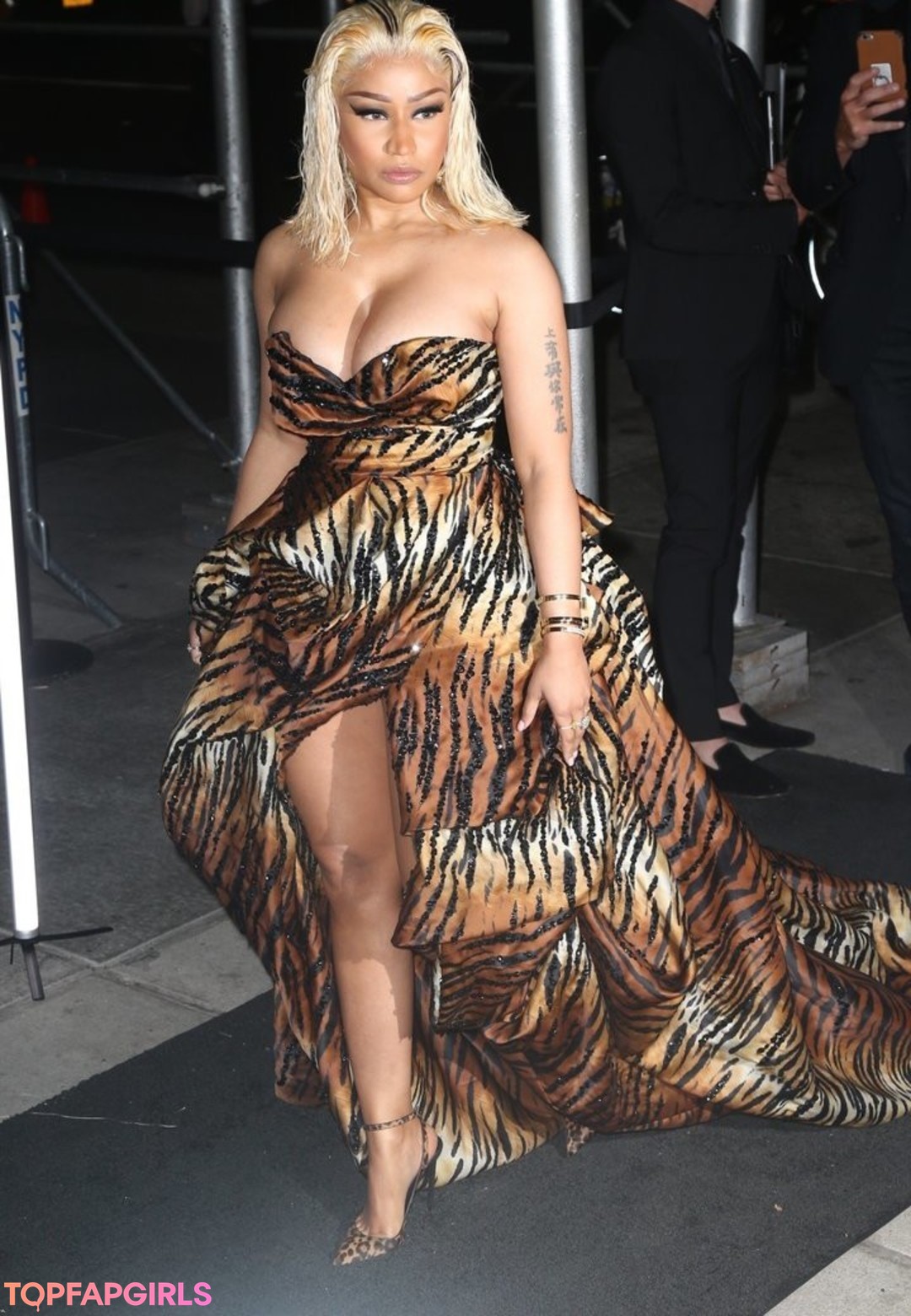 Foto desnuda filtrada de OnlyFans de Nicki Minaj #166 Foto desnuda filtrada de OnlyFans de Nicki Minaj #166