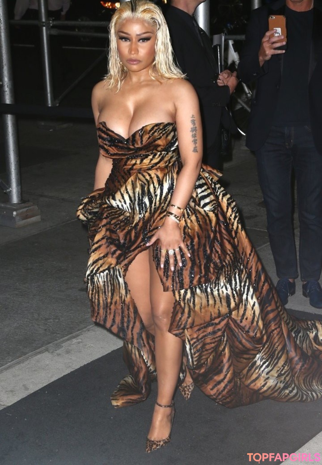 Foto desnuda filtrada de OnlyFans de Nicki Minaj #170 Foto desnuda filtrada de OnlyFans de Nicki Minaj #170