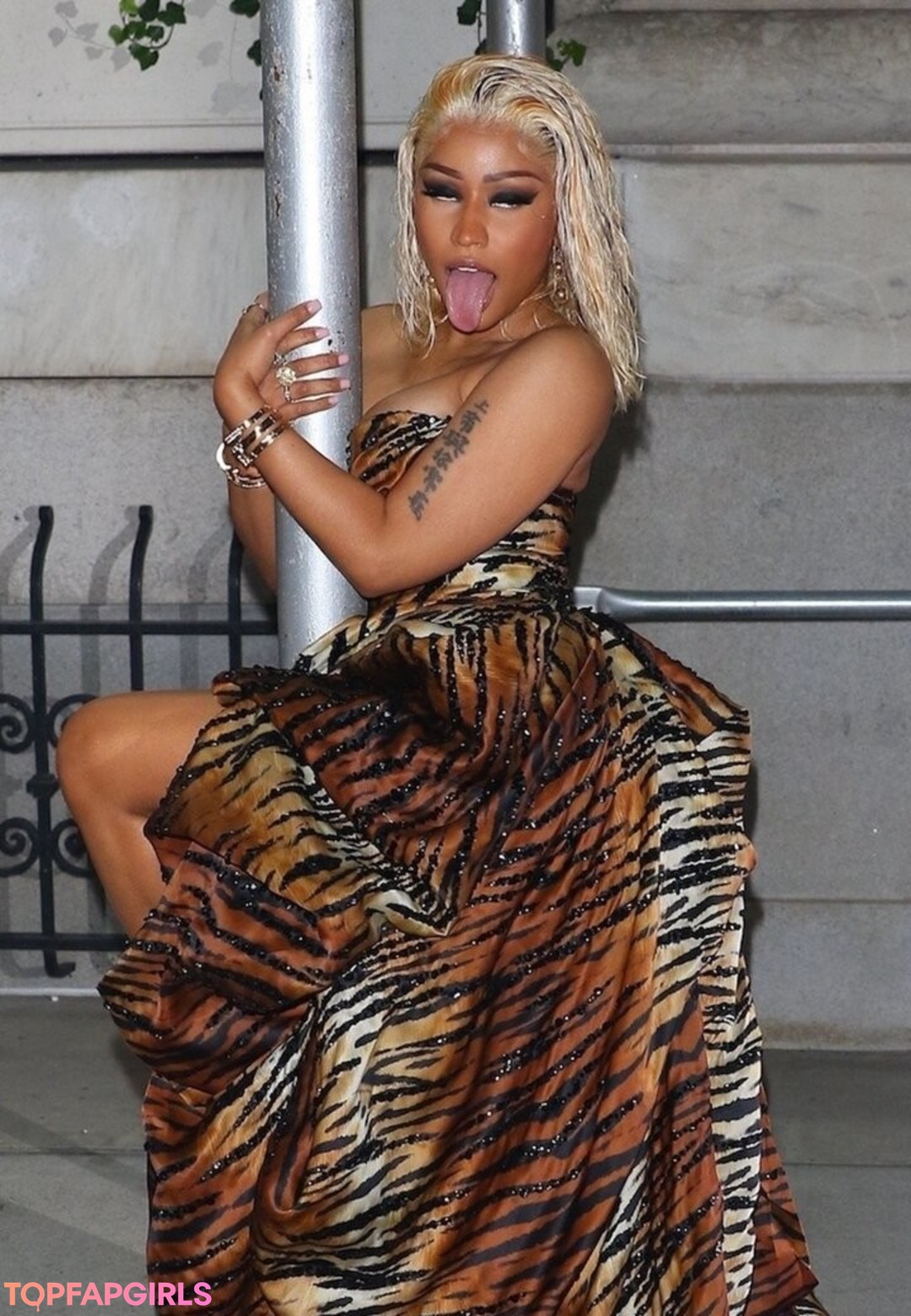 Foto desnuda filtrada de OnlyFans de Nicki Minaj #284 Foto desnuda filtrada de OnlyFans de Nicki Minaj #284