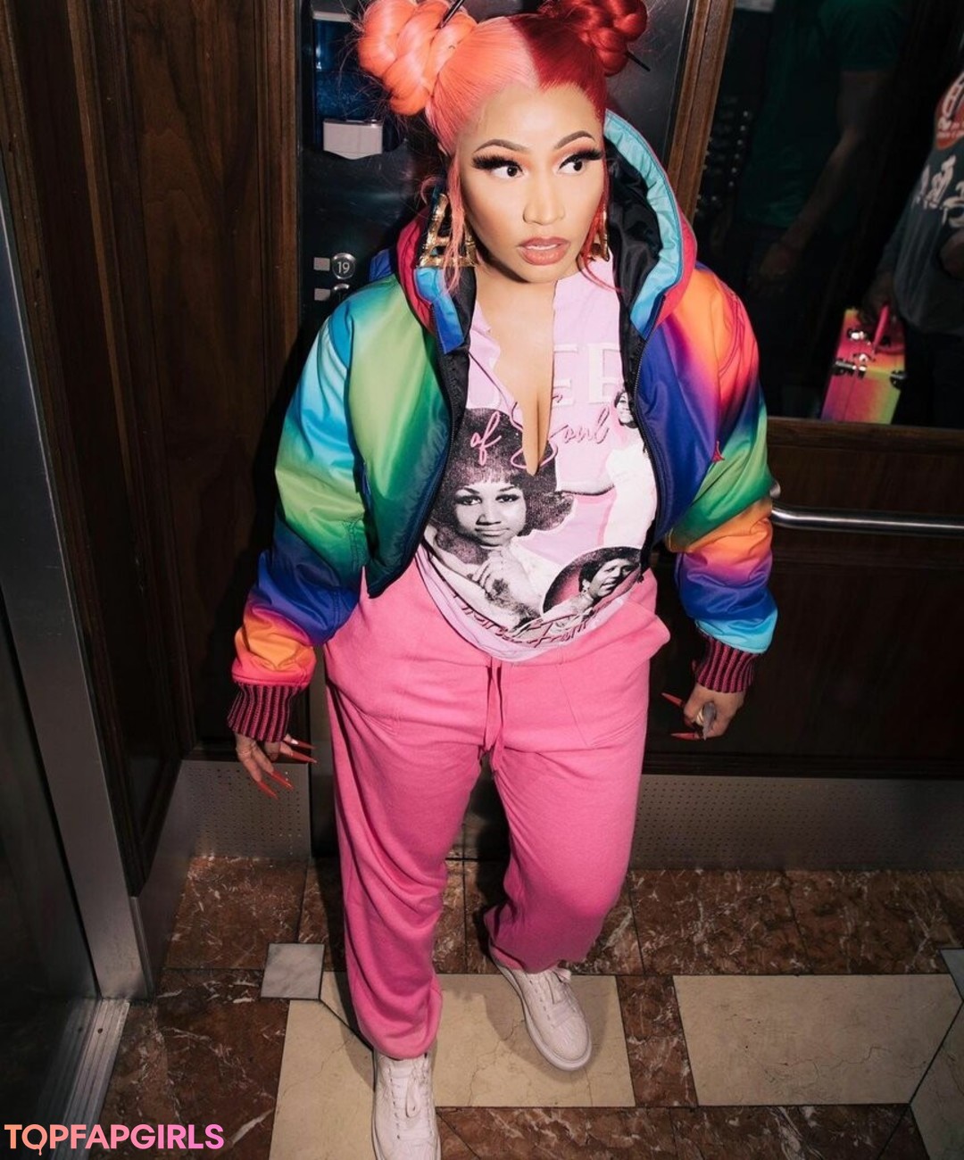 Foto desnuda filtrada de OnlyFans de Nicki Minaj #322 Foto desnuda filtrada de OnlyFans de Nicki Minaj #322