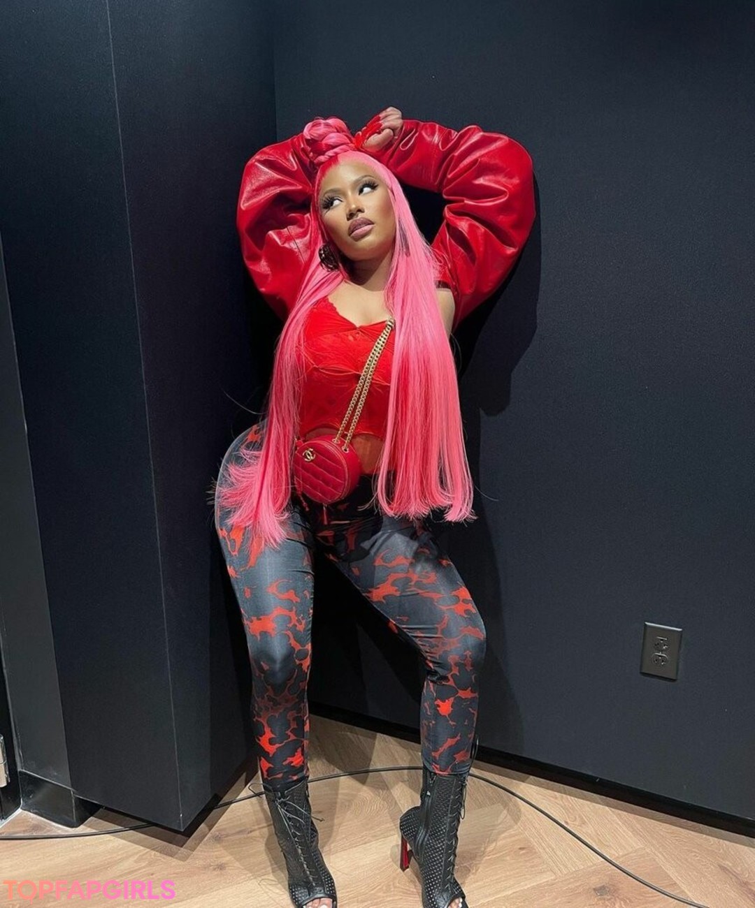 Foto desnuda filtrada de OnlyFans de Nicki Minaj #326 Foto desnuda filtrada de OnlyFans de Nicki Minaj #326
