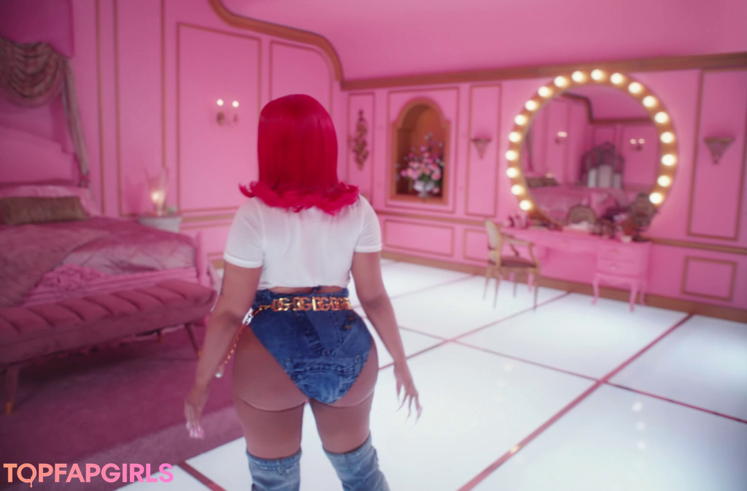 Foto desnuda filtrada de OnlyFans de Nicki Minaj #403 Foto desnuda filtrada de OnlyFans de Nicki Minaj #403