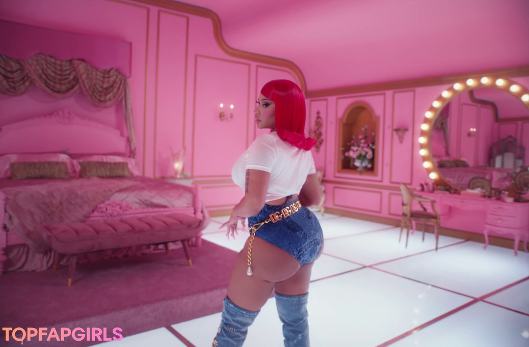 Foto desnuda filtrada de OnlyFans de Nicki Minaj #404 Foto desnuda filtrada de OnlyFans de Nicki Minaj #404