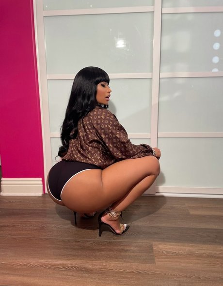 Foto desnuda filtrada de OnlyFans de Nicki Minaj