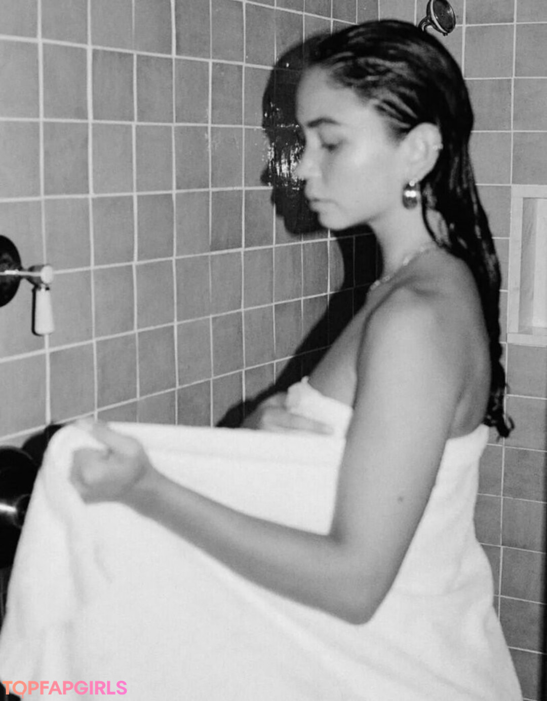 Foto desnuda filtrada de OnlyFans de Christina Nadin #106 Foto desnuda filtrada de OnlyFans de Christina Nadin #106