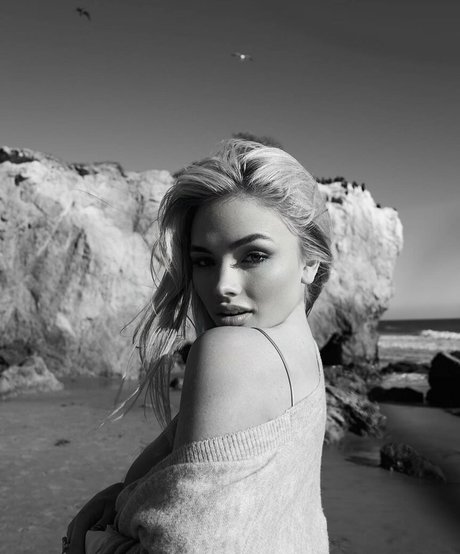 Natalie Alyn Lind