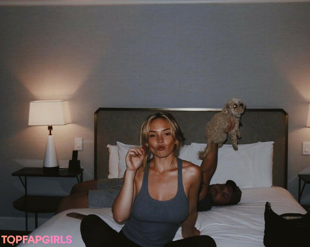 Foto desnuda filtrada de OnlyFans de Natalie Alyn Lind #339 Foto desnuda filtrada de OnlyFans de Natalie Alyn Lind #339