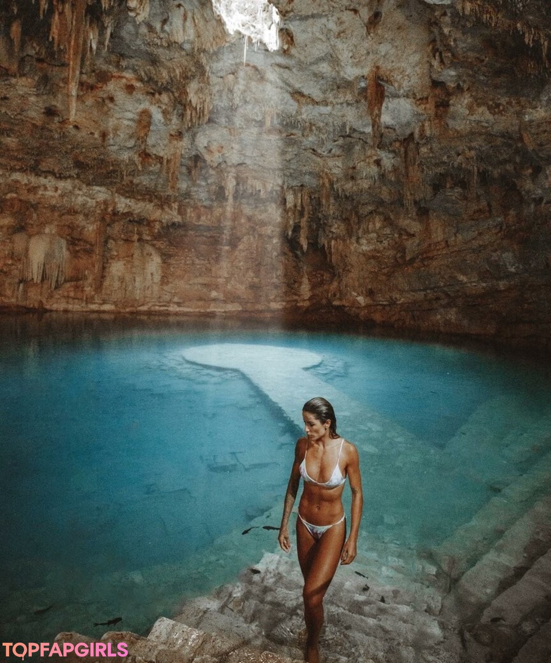 Foto desnuda filtrada de OnlyFans de Leticia Bufoni #91 Foto desnuda filtrada de OnlyFans de Leticia Bufoni #91