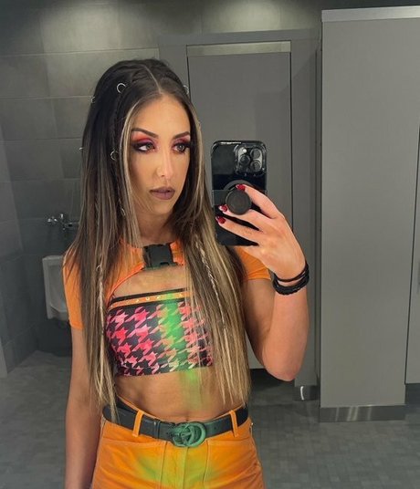 Dr Britt Baker