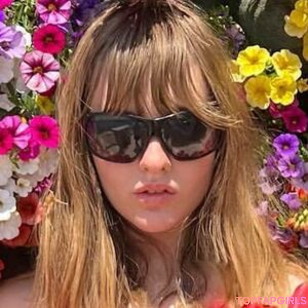 Foto desnuda filtrada de OnlyFans de Victoria De Angelis #11 Foto desnuda filtrada de OnlyFans de Victoria De Angelis #11